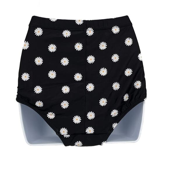 Bikini High Waisted Bombshell Bottom With Daisy Print in Black Medium - Picture 4 of 5